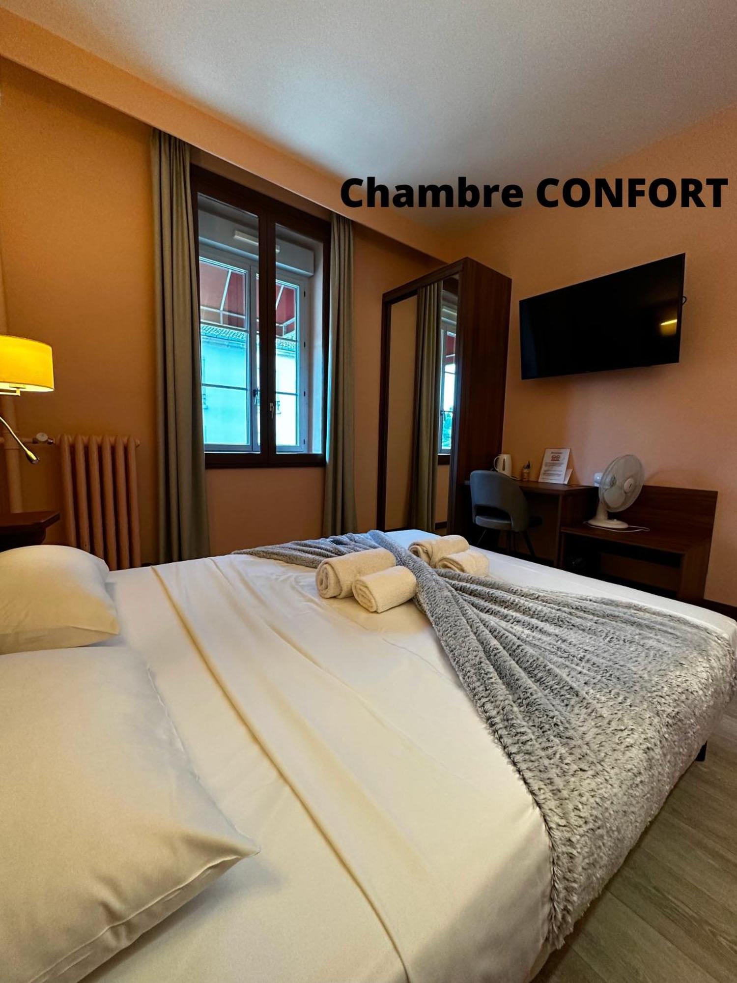 Hotel Terminus - Pizzeria Pizz'A Gogo - Salle De Sport - Face A La Gare Lons-le-Saunier Exteriér fotografie