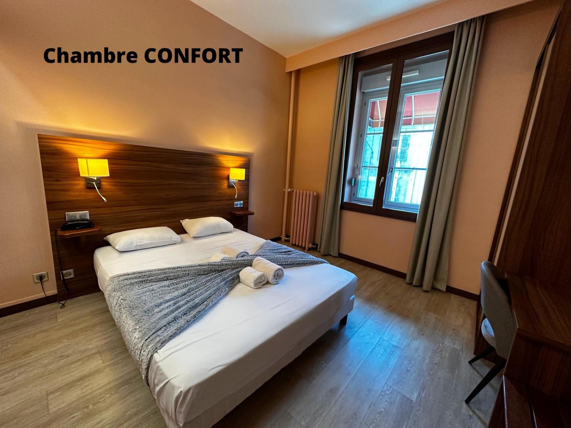 Hotel Terminus - Pizzeria Pizz'A Gogo - Salle De Sport - Face A La Gare Lons-le-Saunier Exteriér fotografie